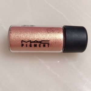 MAC Pigment